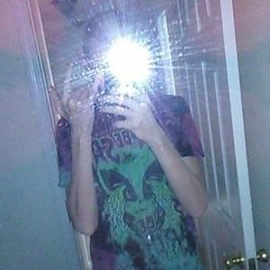 Meet your Posher, Layne